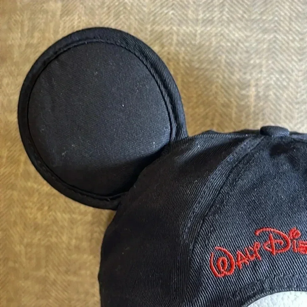 DISNEY WALT DISNEY WORLD PARKS MICKEY MOUSE BALLCAP HAT WITH MICKEY EARS EUC - Picture 9 of 13